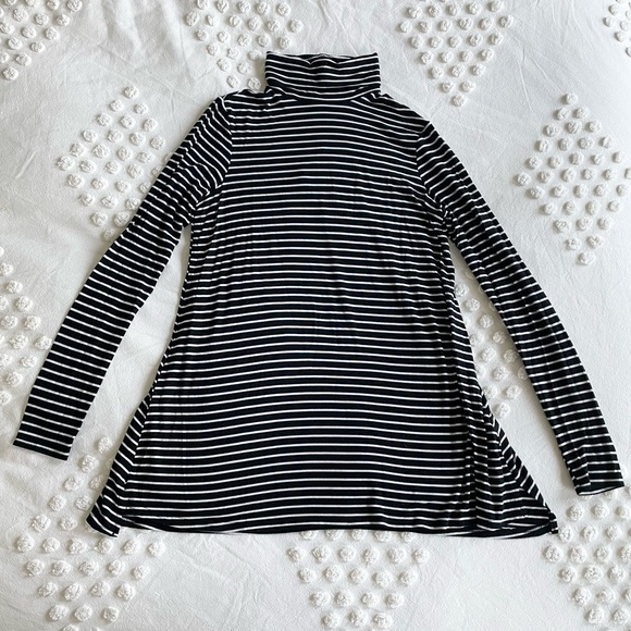 Mossimo Stripe Long Sleeve Turtleneck - Picture 3 of 7